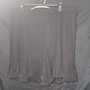 Micro pleated illusion shorts